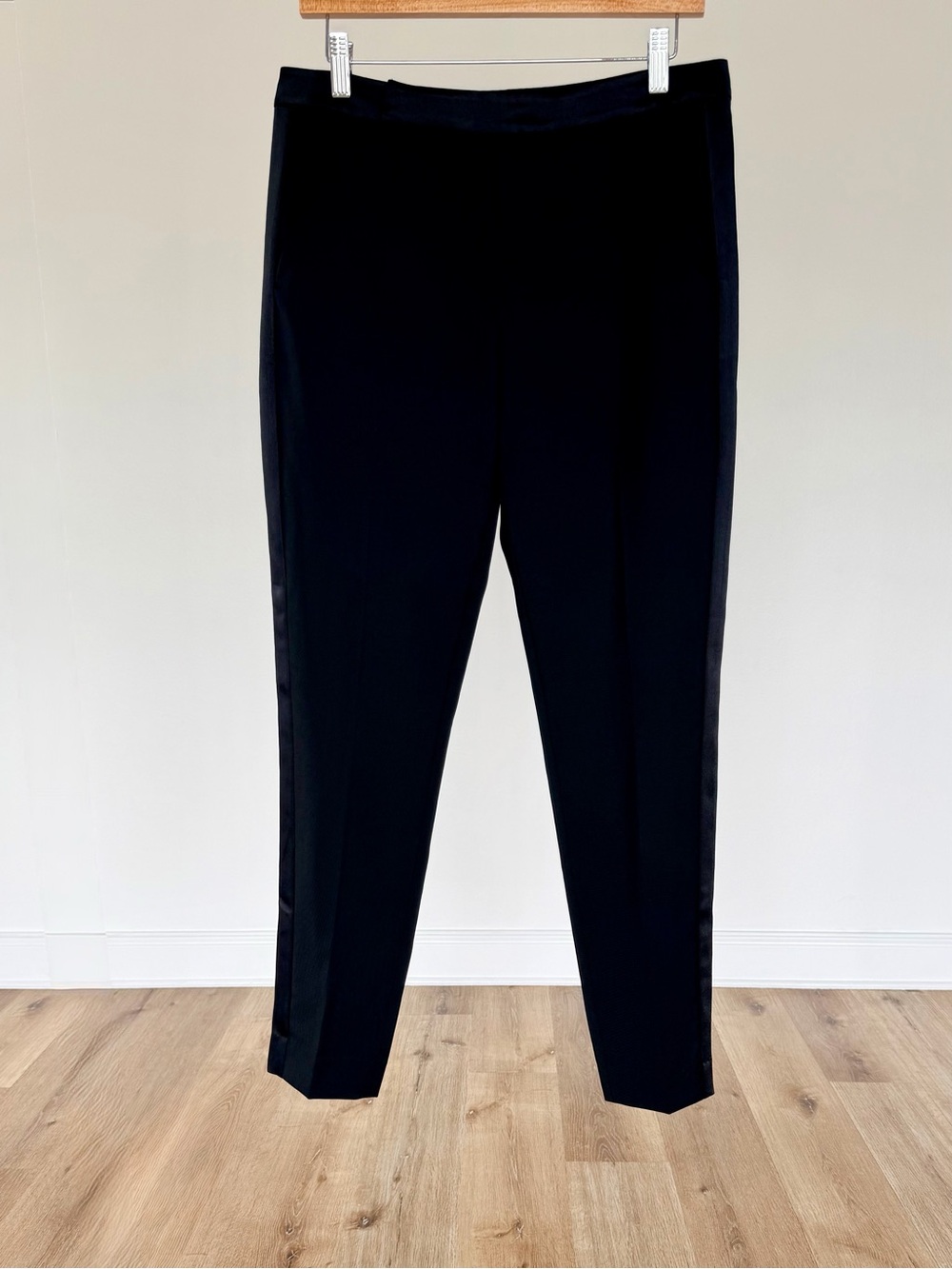 Equipment Femme Black Tuxedo Side Stripe Cropped Ankle Pants Size 4 NWOT